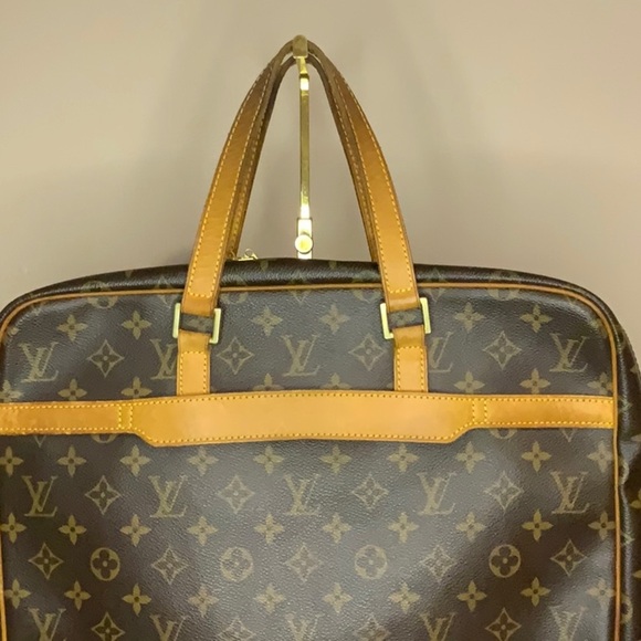 Louis Vuitton Porte Documents Top Handle Briefcase in Monogram Canvas 14" x 13" - Picture 2 of 15